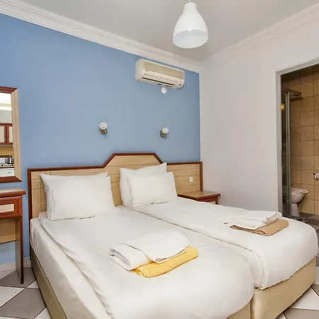 Adora Garden 3* סייד