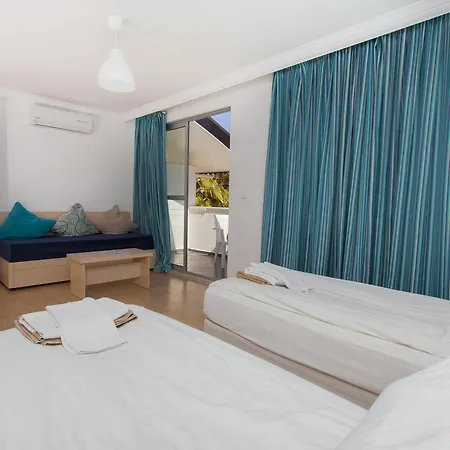 Adora Garden Lejlighedshotel 3*